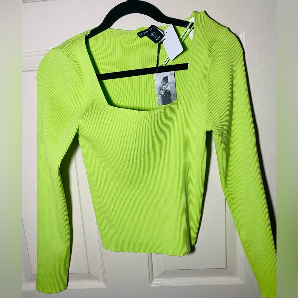 Sincerely Jules‎ green crop sweater, L